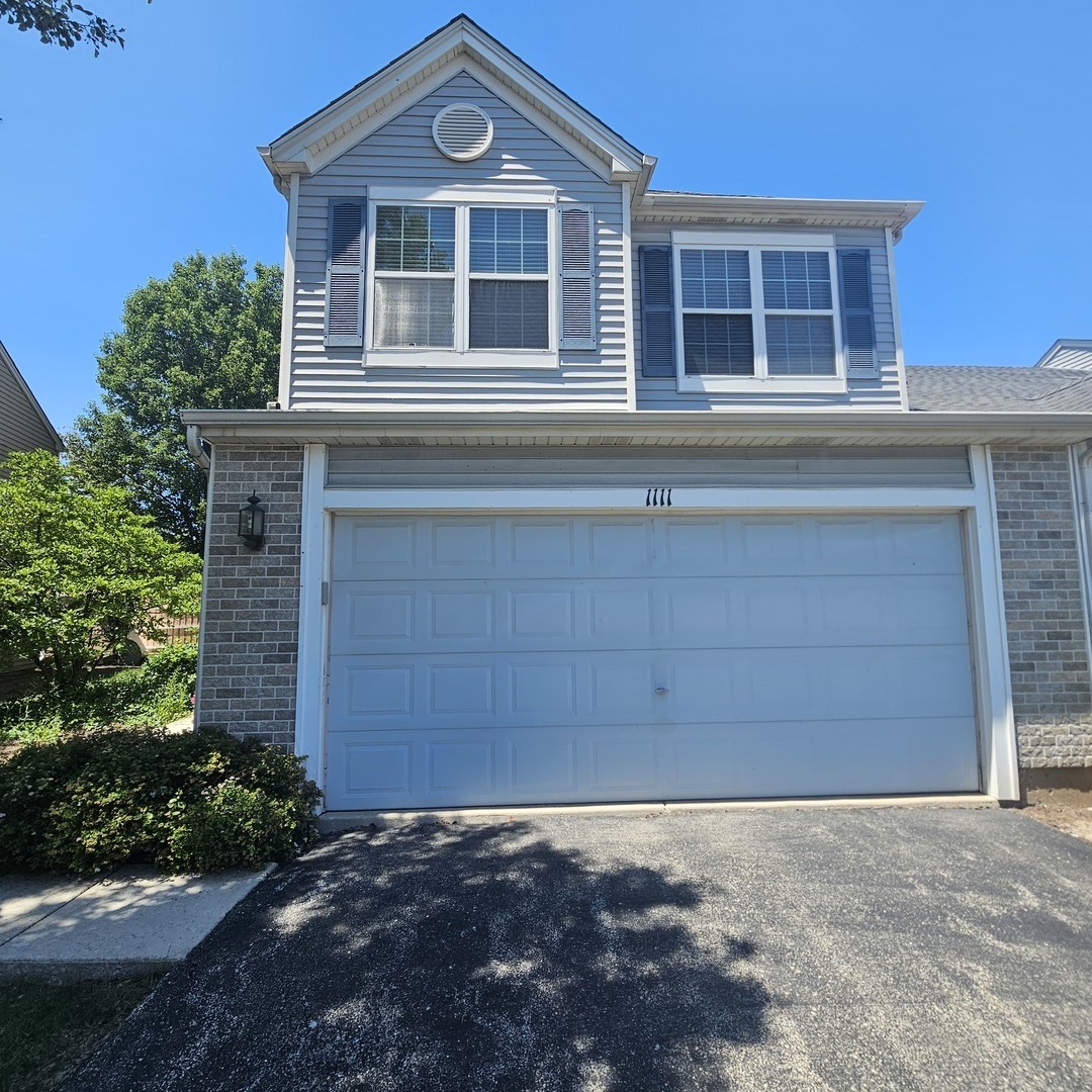 1111 Colonial Drive, Joliet, IL 60432