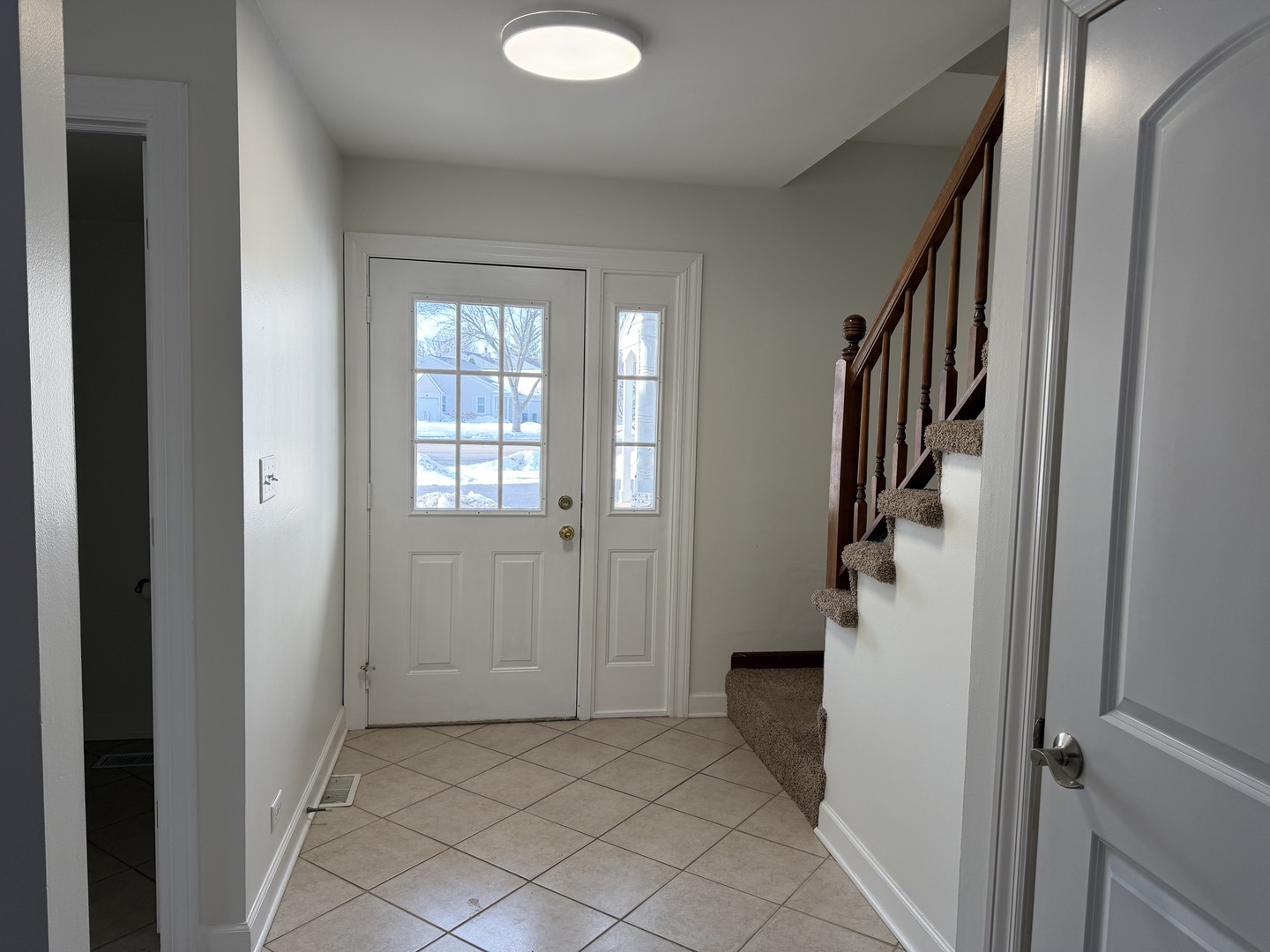 999 Devonshire Avenue, Naperville, IL 60540