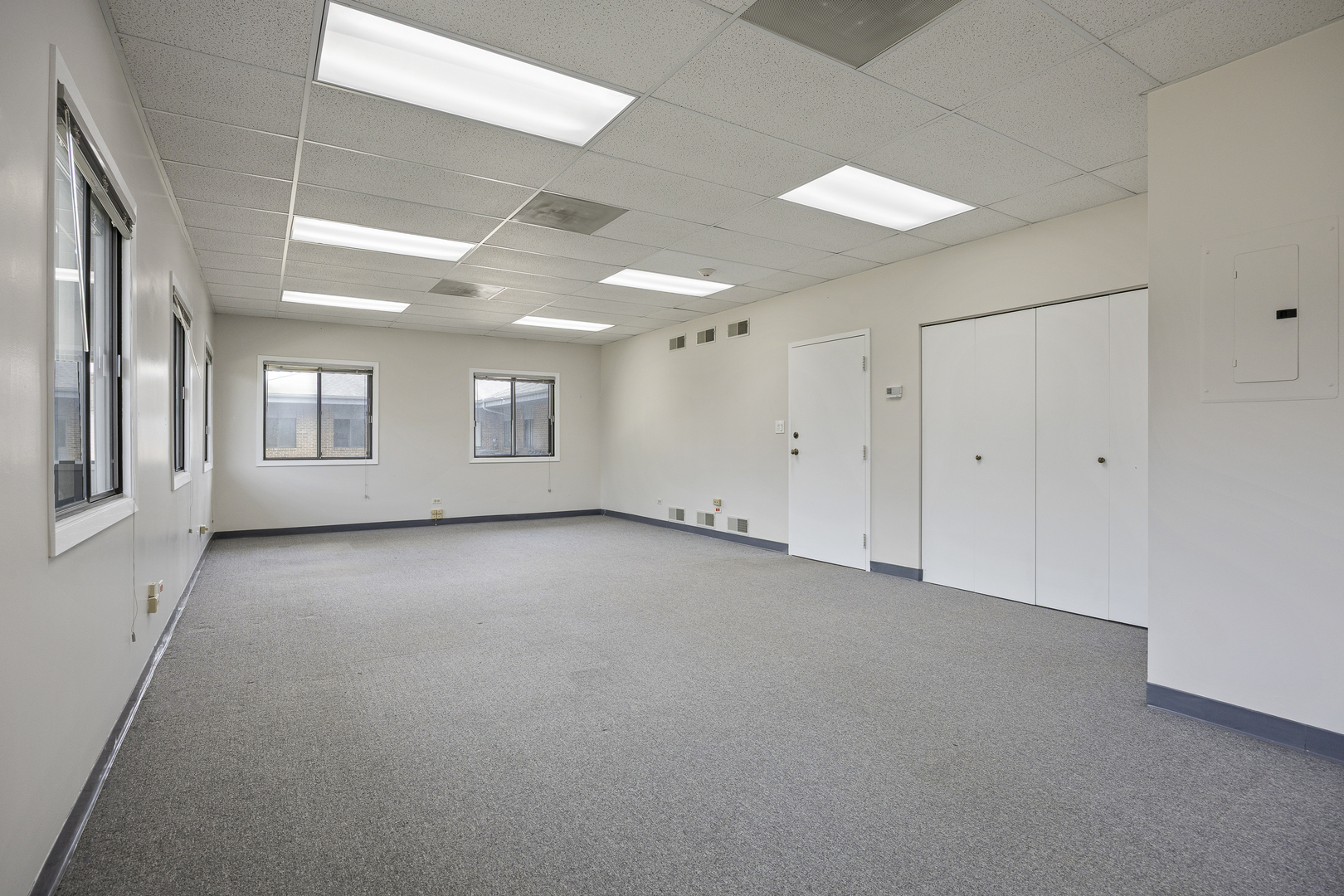 27W281 Geneva Road #K2, Winfield, IL 60190