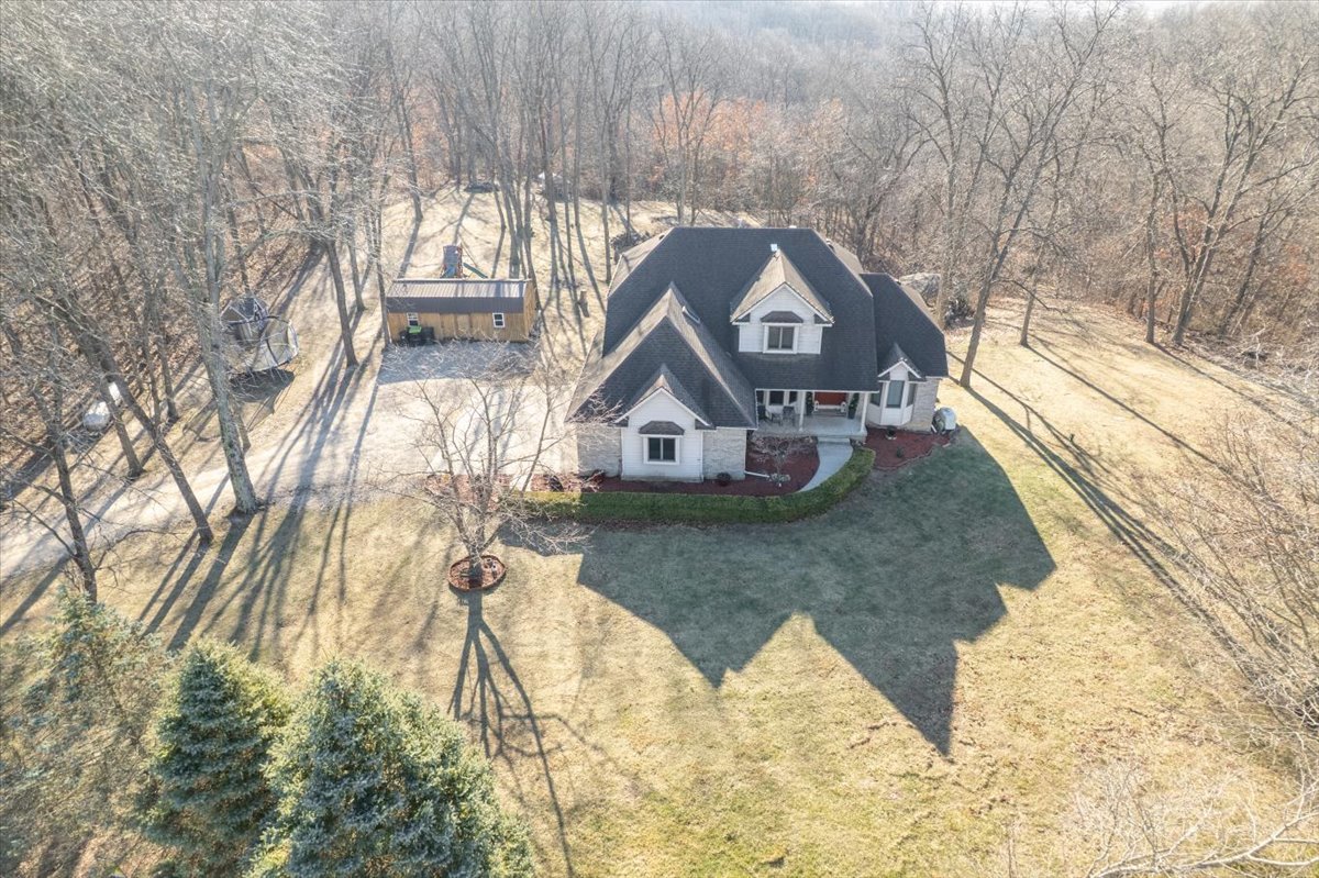 5000 Silverado Lane, Clinton, IL 61727