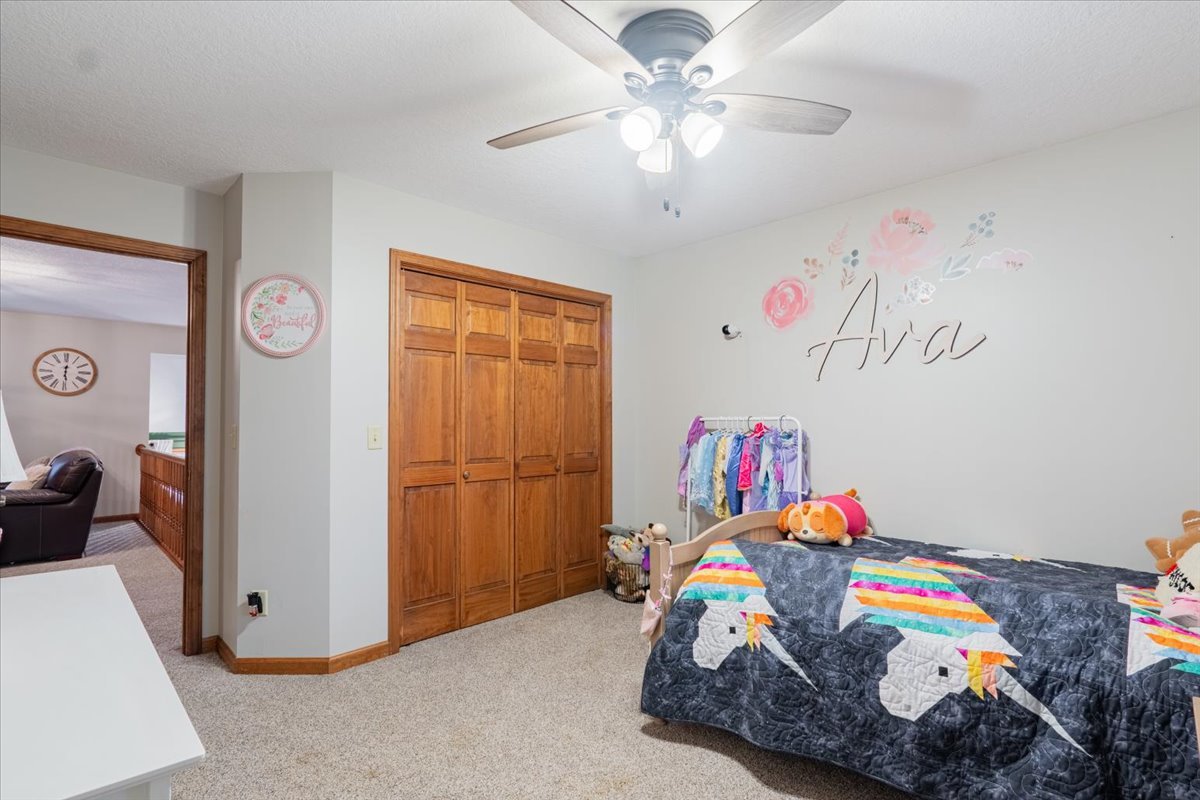 5000 Silverado Lane, Clinton, IL 61727