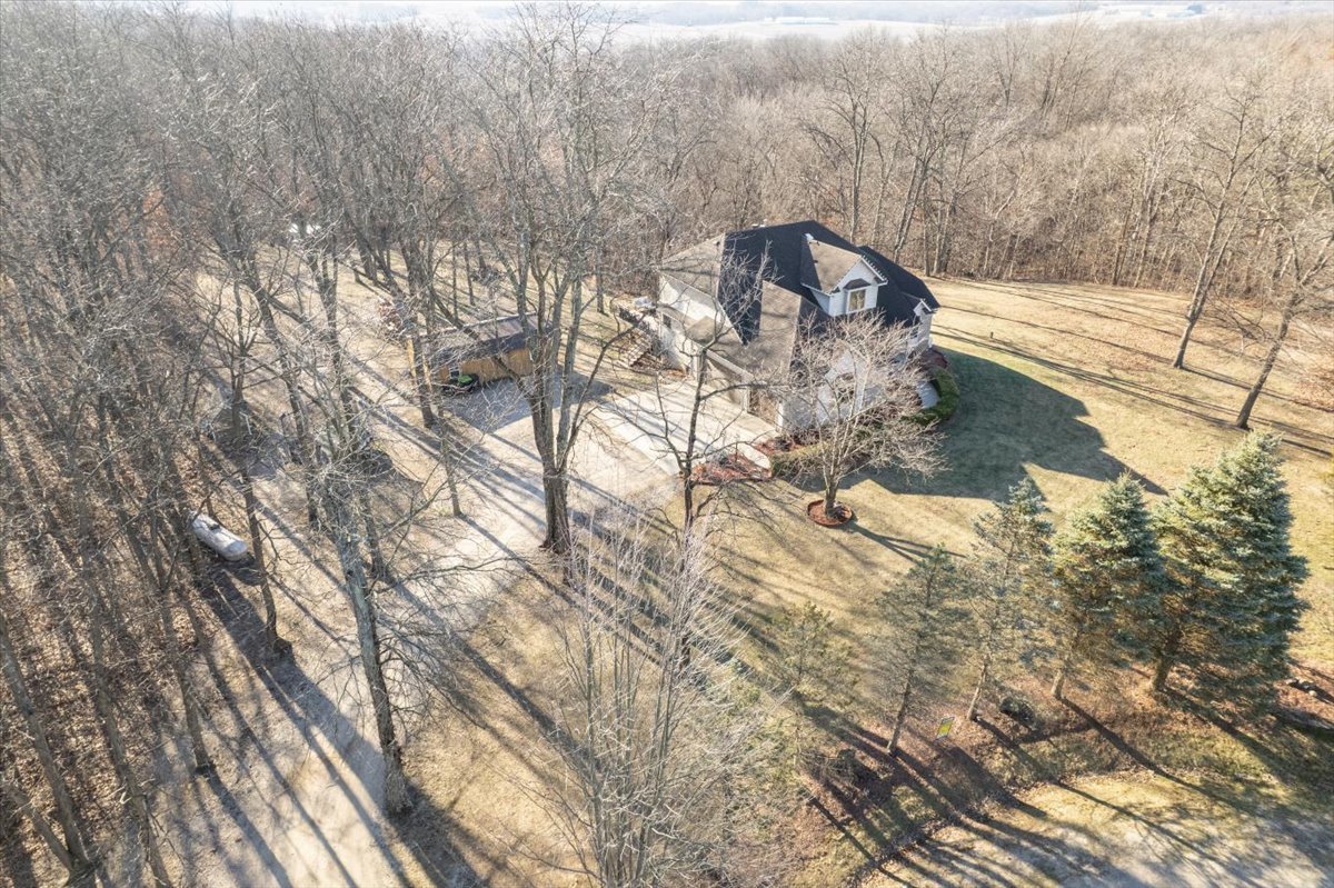 5000 Silverado Lane, Clinton, IL 61727