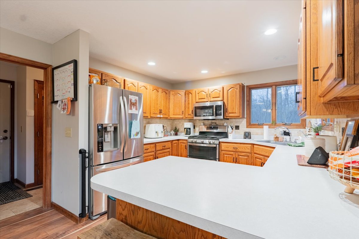 5000 Silverado Lane, Clinton, IL 61727