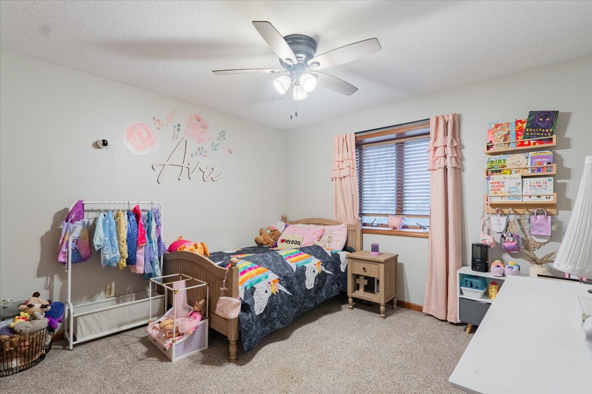 5000 Silverado Lane, Clinton, IL 61727