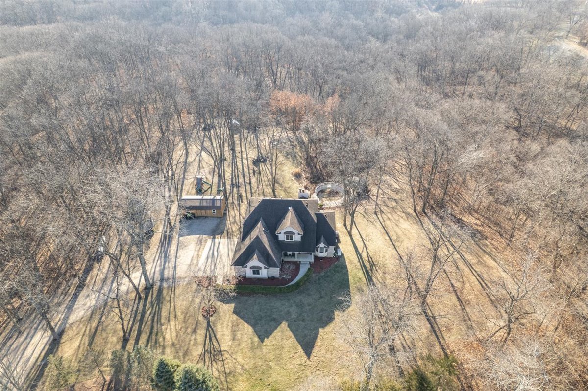 5000 Silverado Lane, Clinton, IL 61727