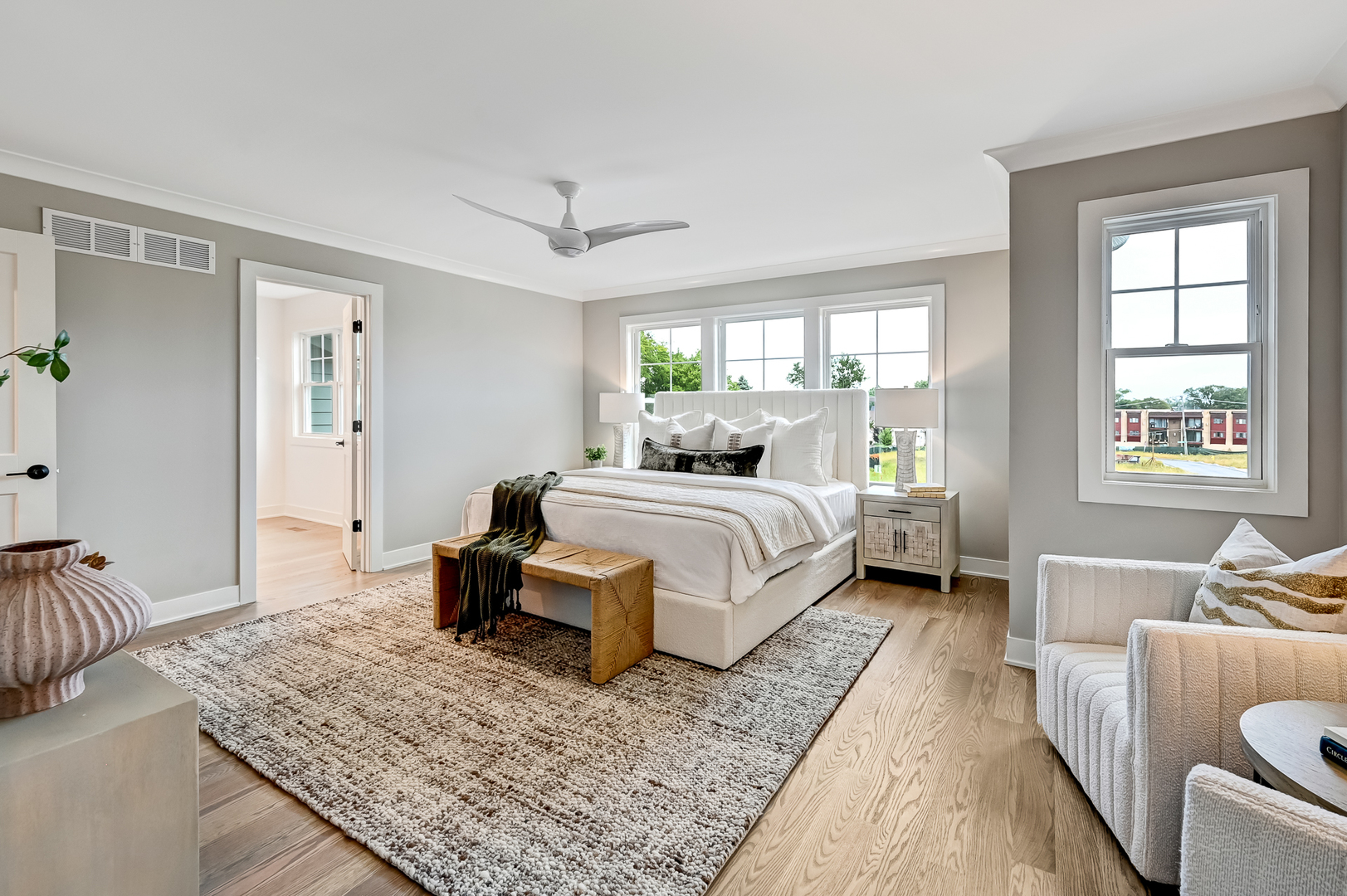 131 Harding Court, Glen Ellyn, IL 60137