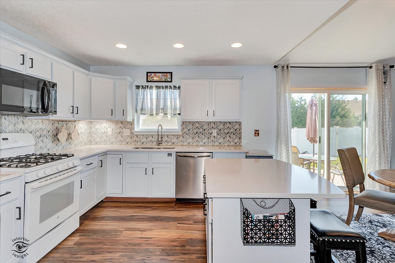 376 Eagles Landing Drive, Manteno, IL 60950