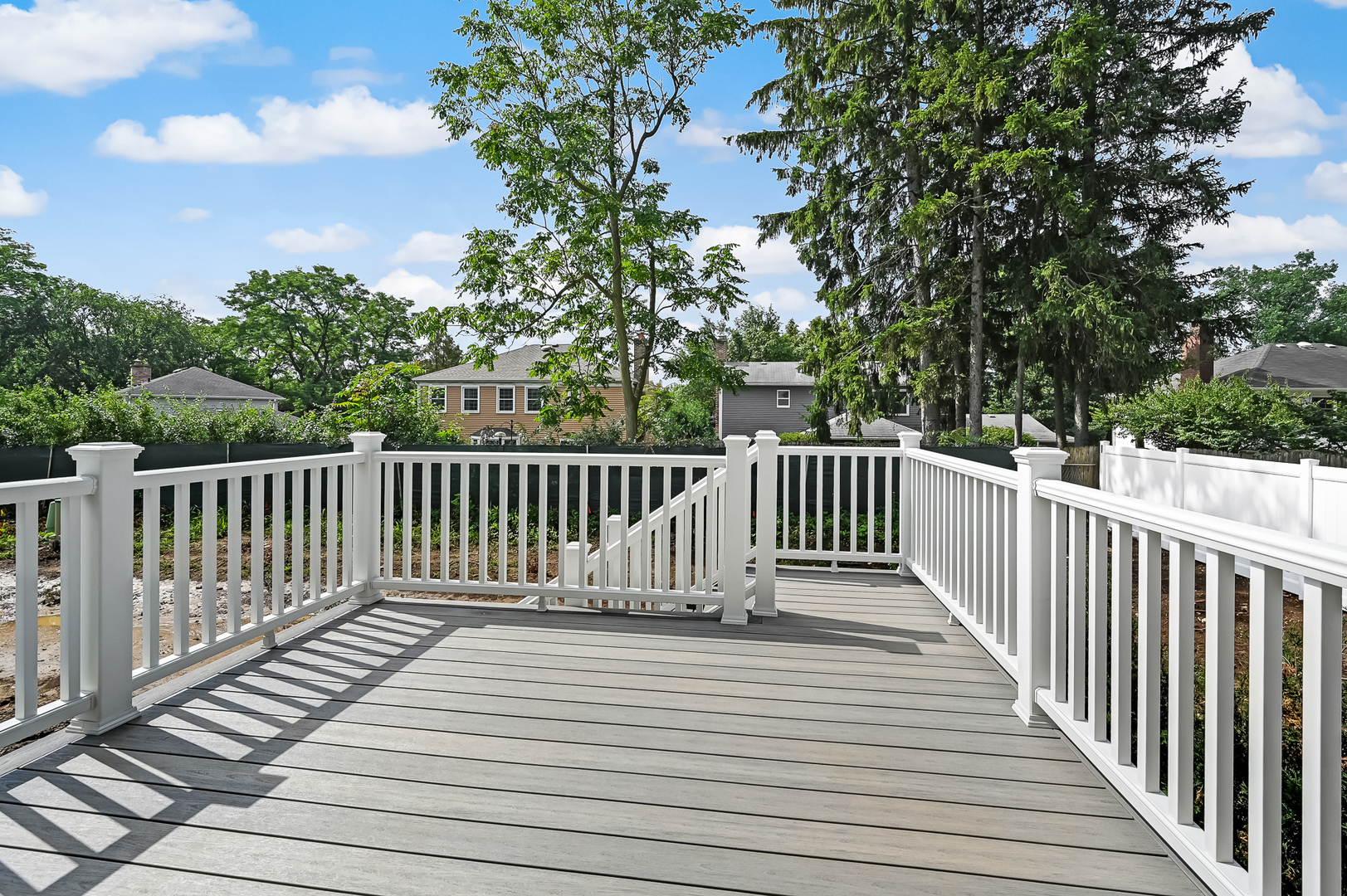 129 Harding Court, Glen Ellyn, IL 60137