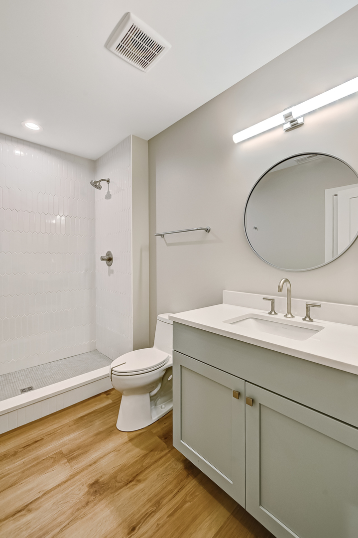 129 Harding Court, Glen Ellyn, IL 60137