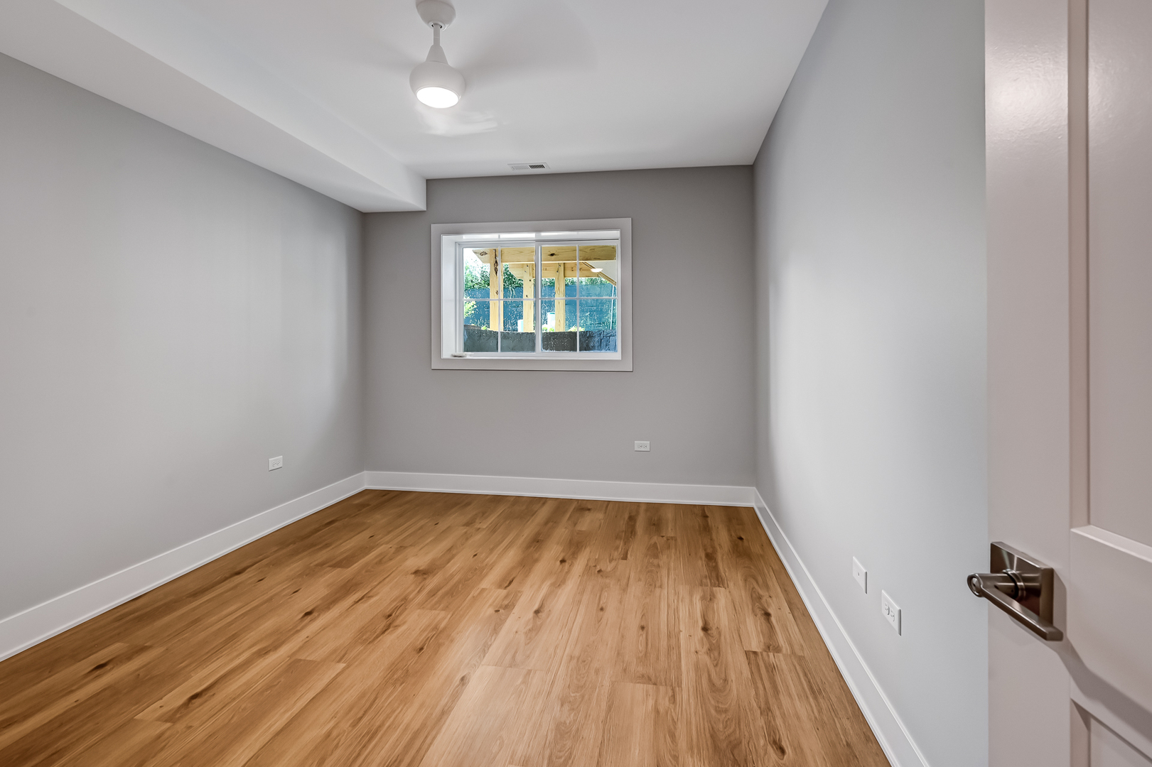 133 Harding Court, Glen Ellyn, IL 60137