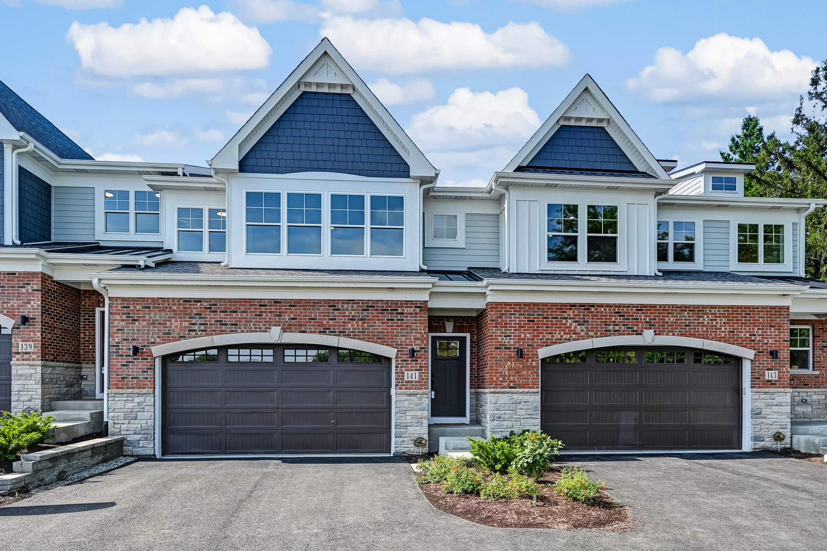 133 Harding Court, Glen Ellyn, IL 60137