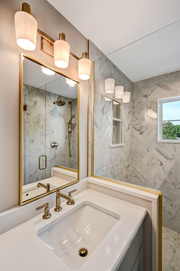 133 Harding Court, Glen Ellyn, IL 60137