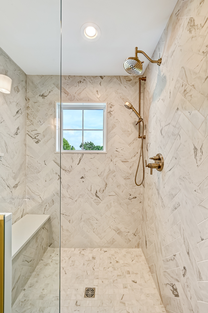 133 Harding Court, Glen Ellyn, IL 60137