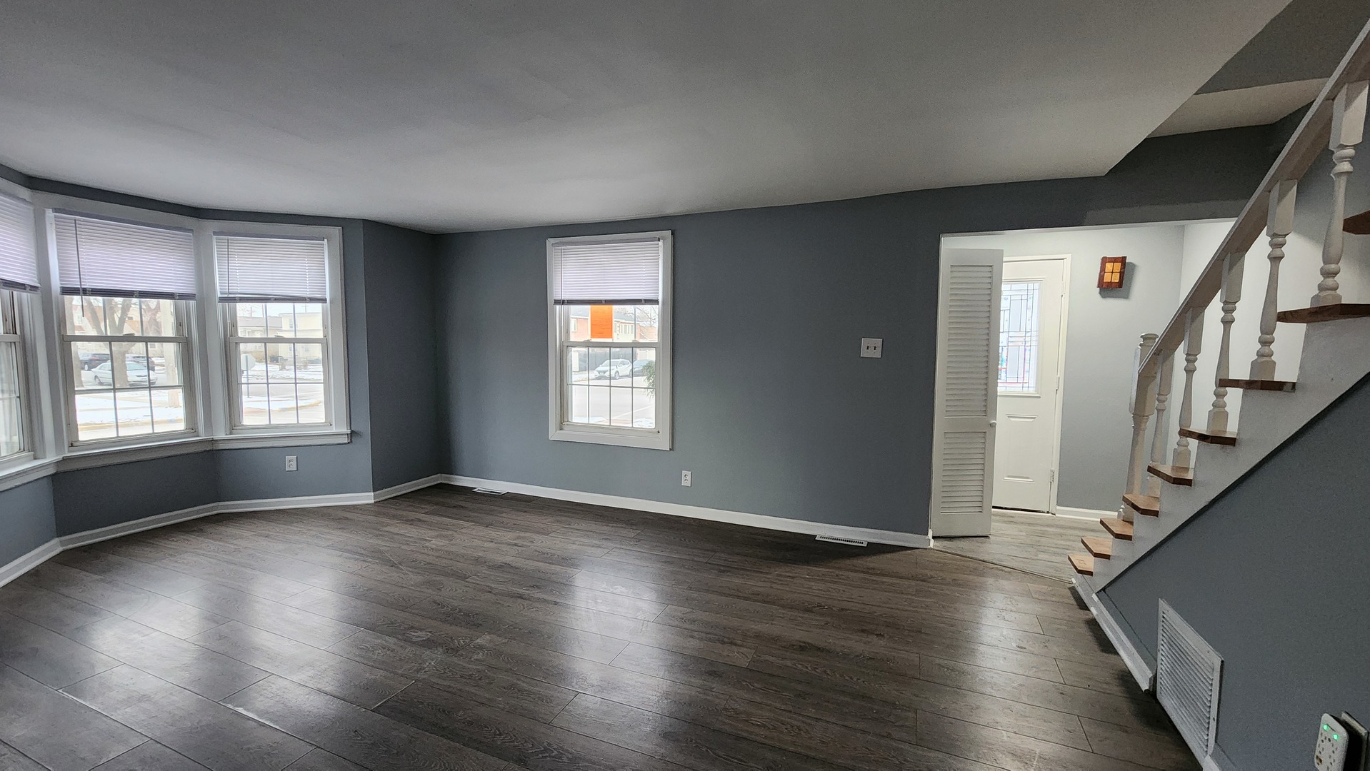 1742 N 34th Avenue, Stone Park, IL 60165