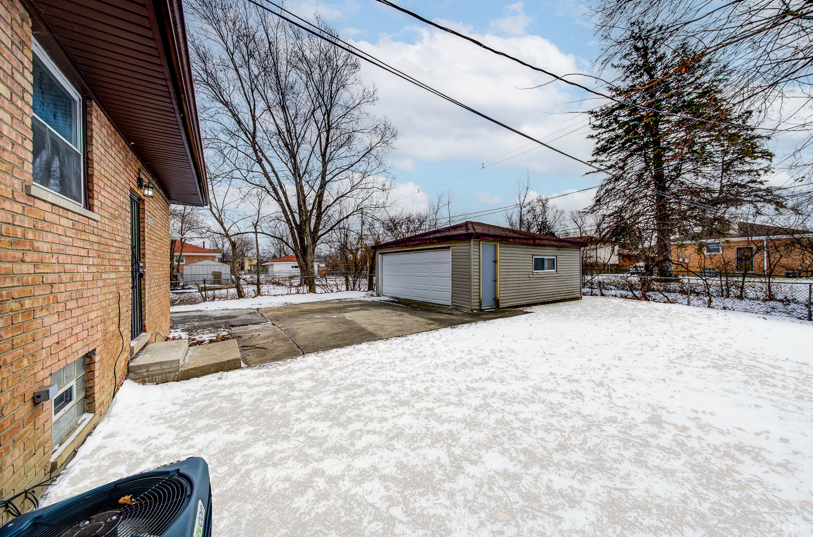 2223 W 156th Place, Markham, IL 60426