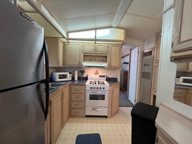 2795 28th Lot 856 Road, Seneca, IL 61360