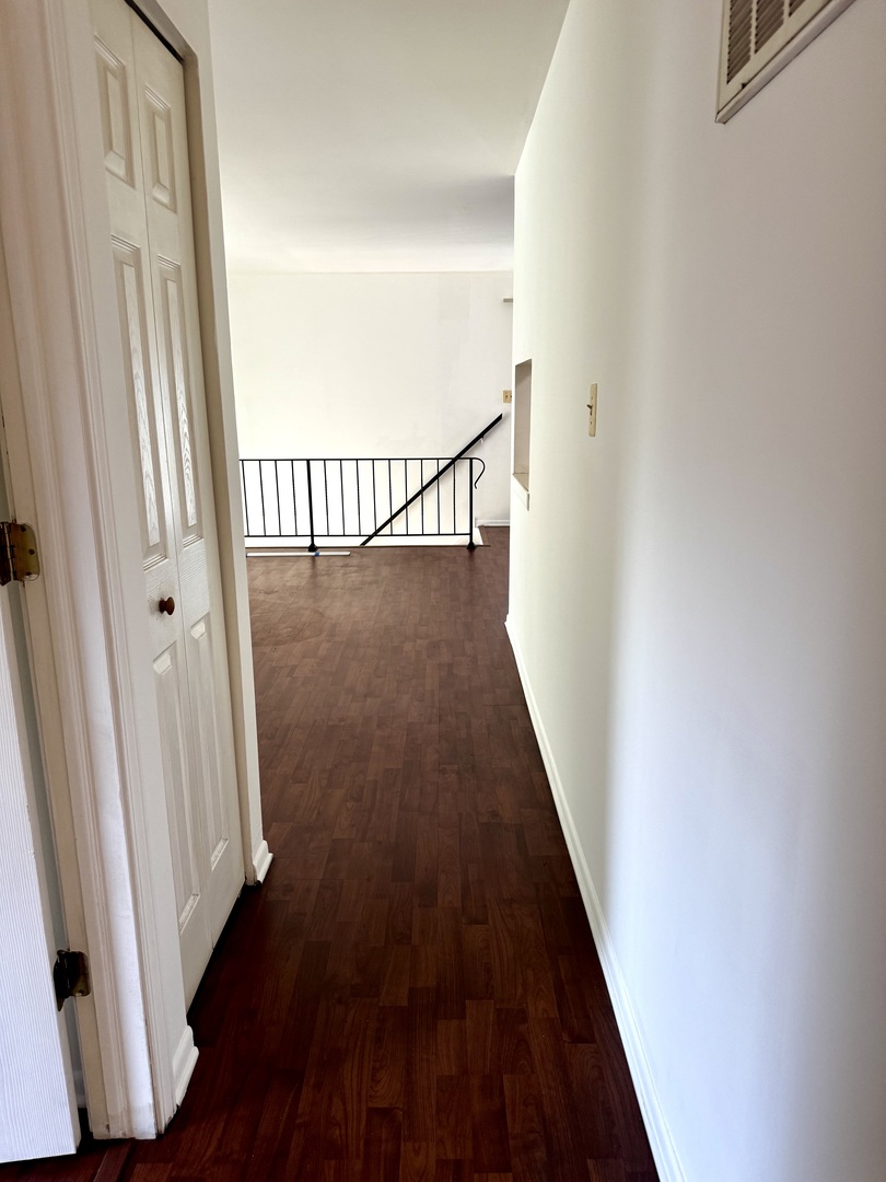 19361 Oak Avenue #19361, Country Club Hills, IL 60478