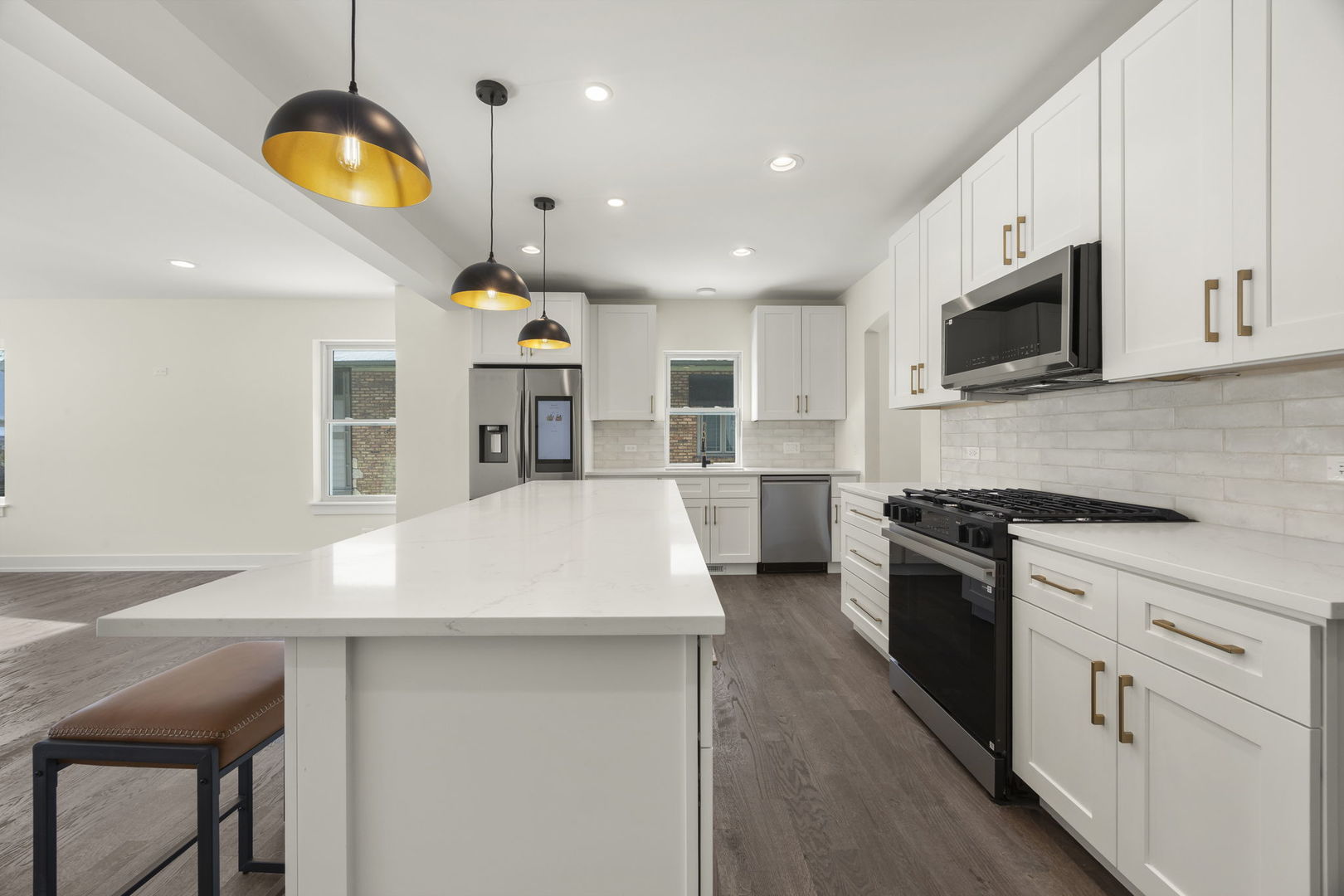 133 E Washington Street, Villa Park, IL 60181