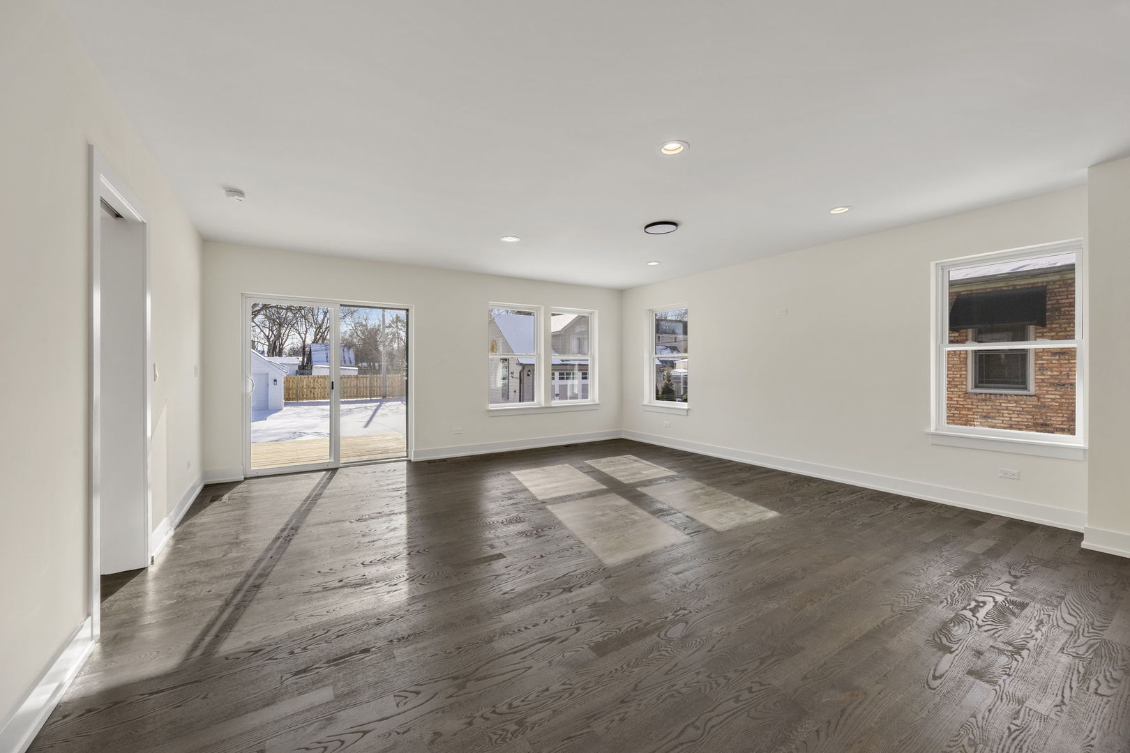 133 E Washington Street, Villa Park, IL 60181