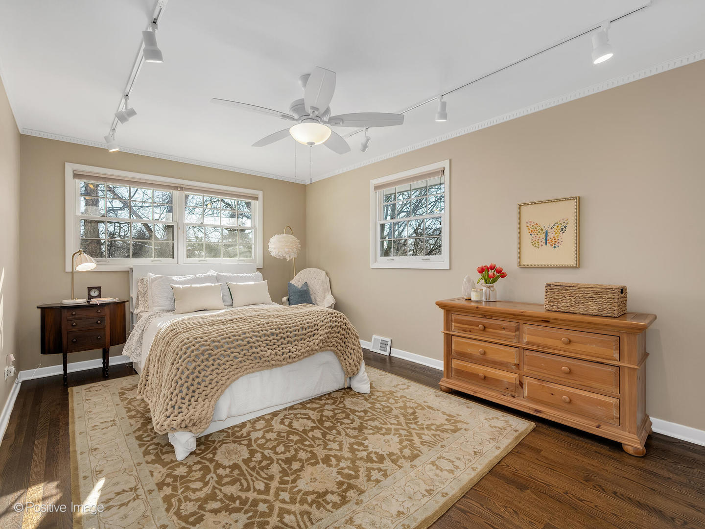 23W070 Mulberry Lane, Glen Ellyn, IL 60137