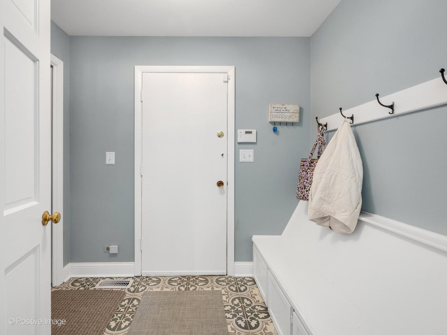 23W070 Mulberry Lane, Glen Ellyn, IL 60137