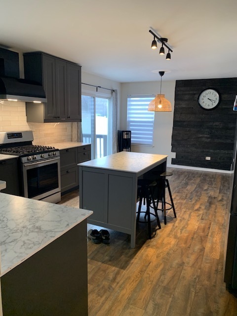 21408 Abbey Lane, Crest Hill, IL 60403