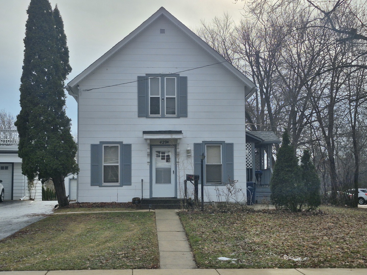 429 South Street #1, Elgin, IL 60123