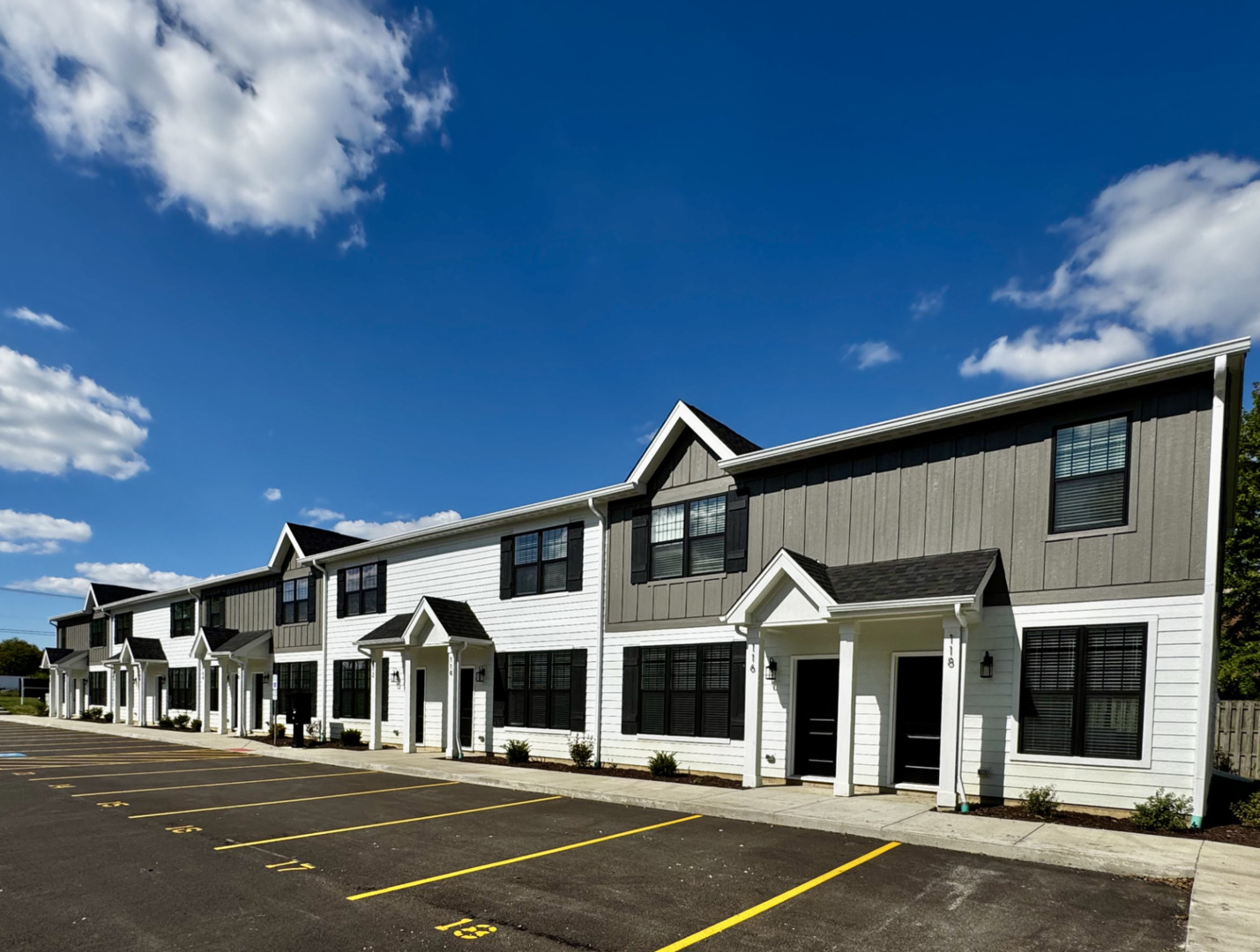 1436 Naperville Wheaton Road #100, Naperville, IL 60540