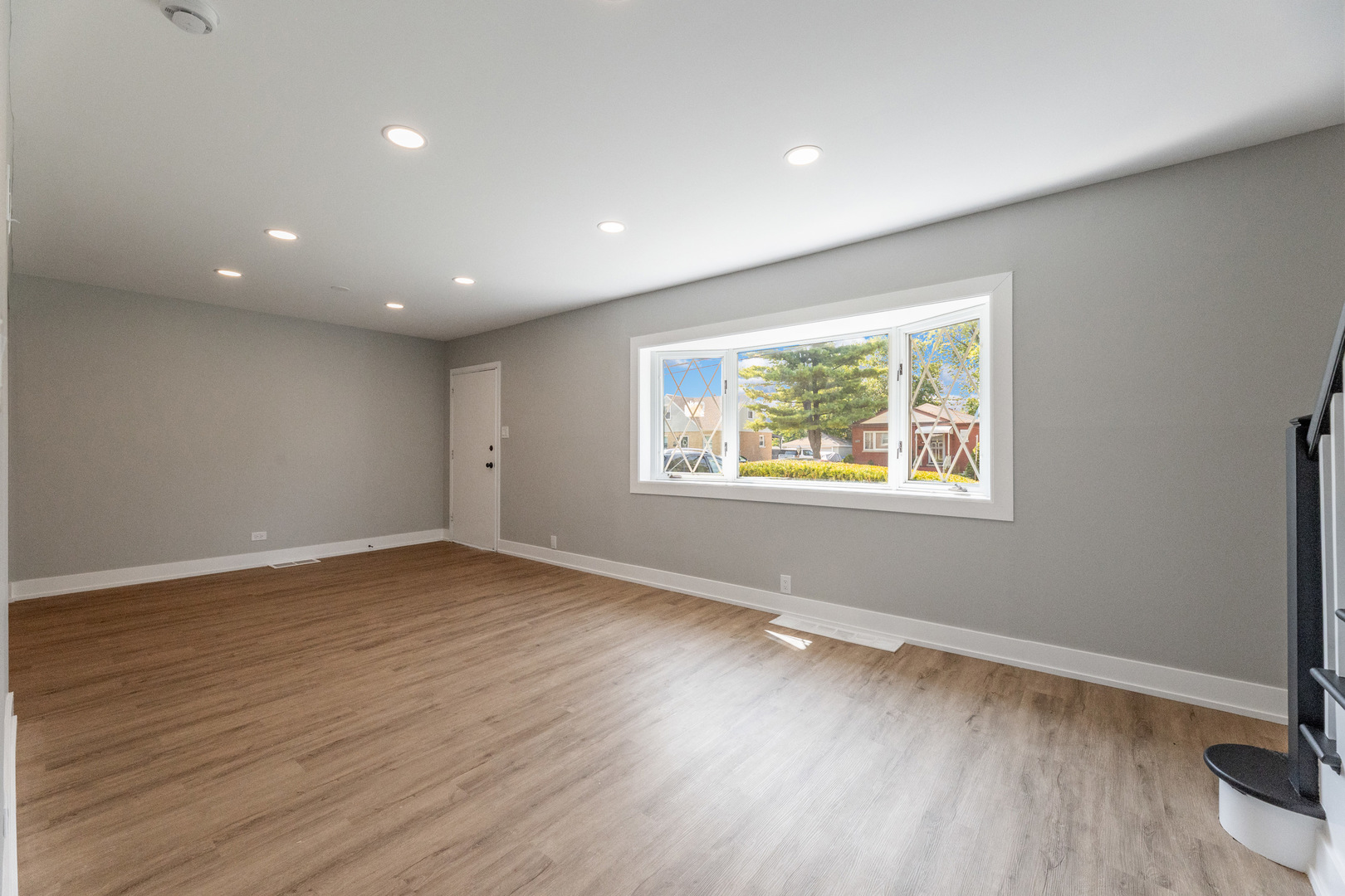 6856 W Crandall Avenue, Worth, IL 60482