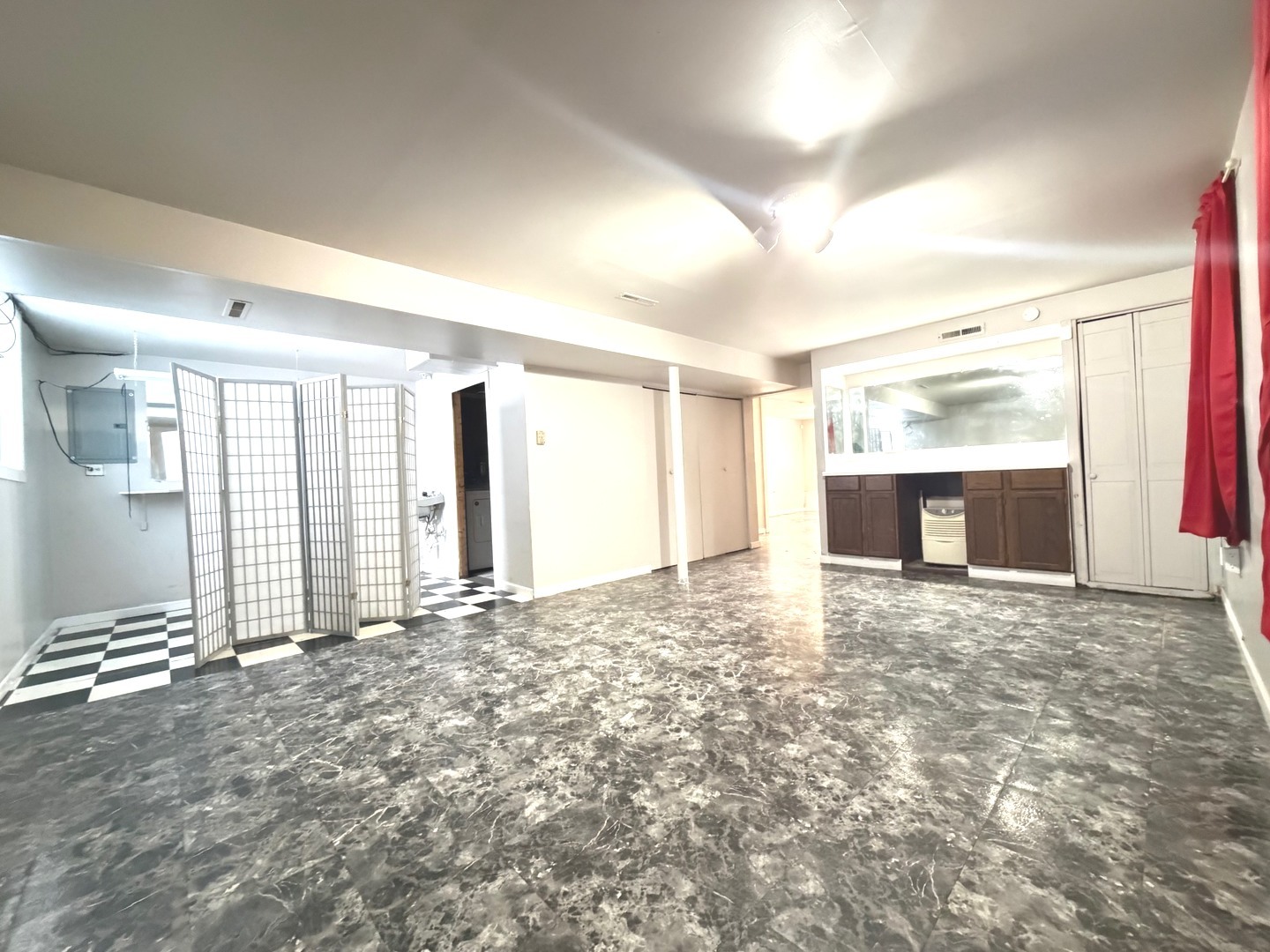 450 E Mulberry Court, Glenwood, IL 60425