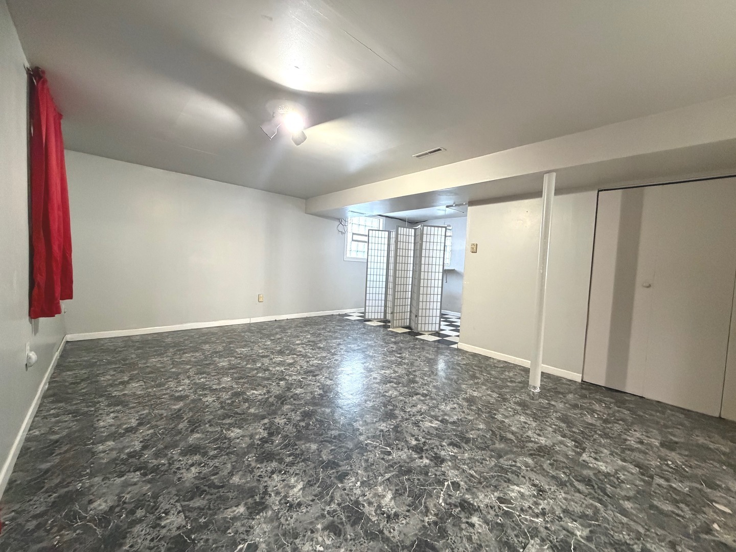 450 E Mulberry Court, Glenwood, IL 60425