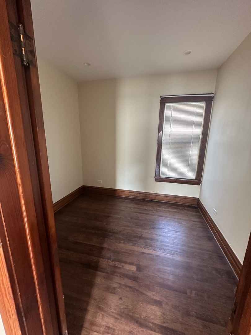 5648 W Higgins Avenue #2, Chicago, IL 60630