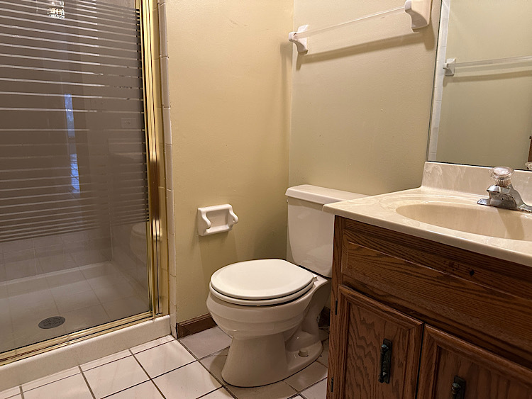 2726 Seiler Drive, Naperville, IL 60565