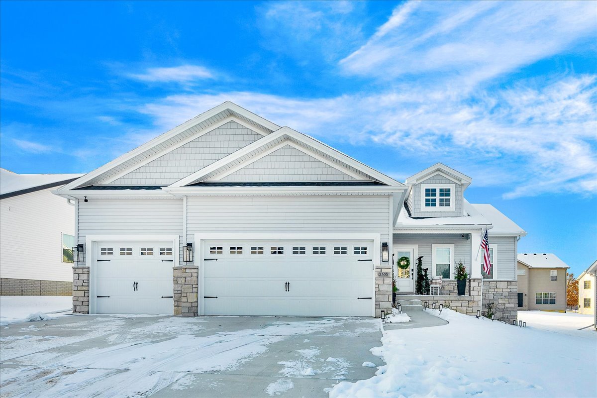 2505 Pampas Lane, Bloomington, IL 61705