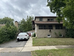 3220 Emmaus Avenue, Zion, IL 60099