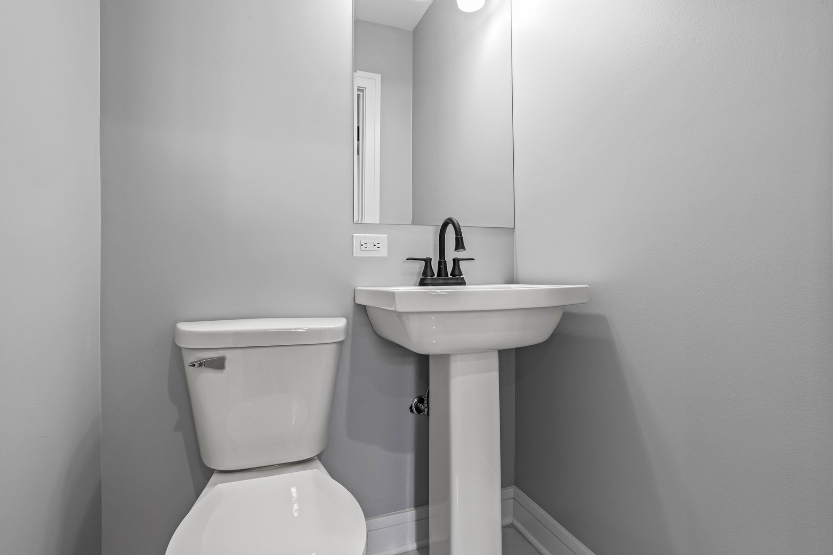 15214 Dorchester Avenue, Dolton, IL 60419