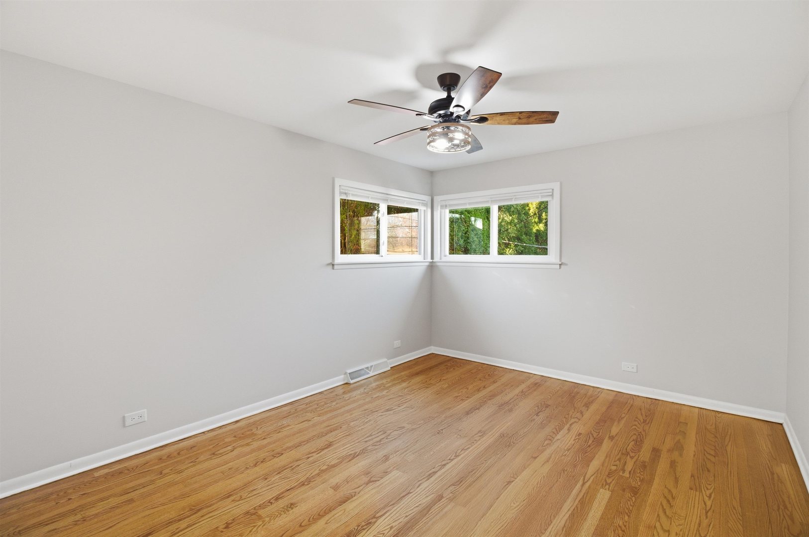 8444 Drake Avenue, Skokie, IL 60076