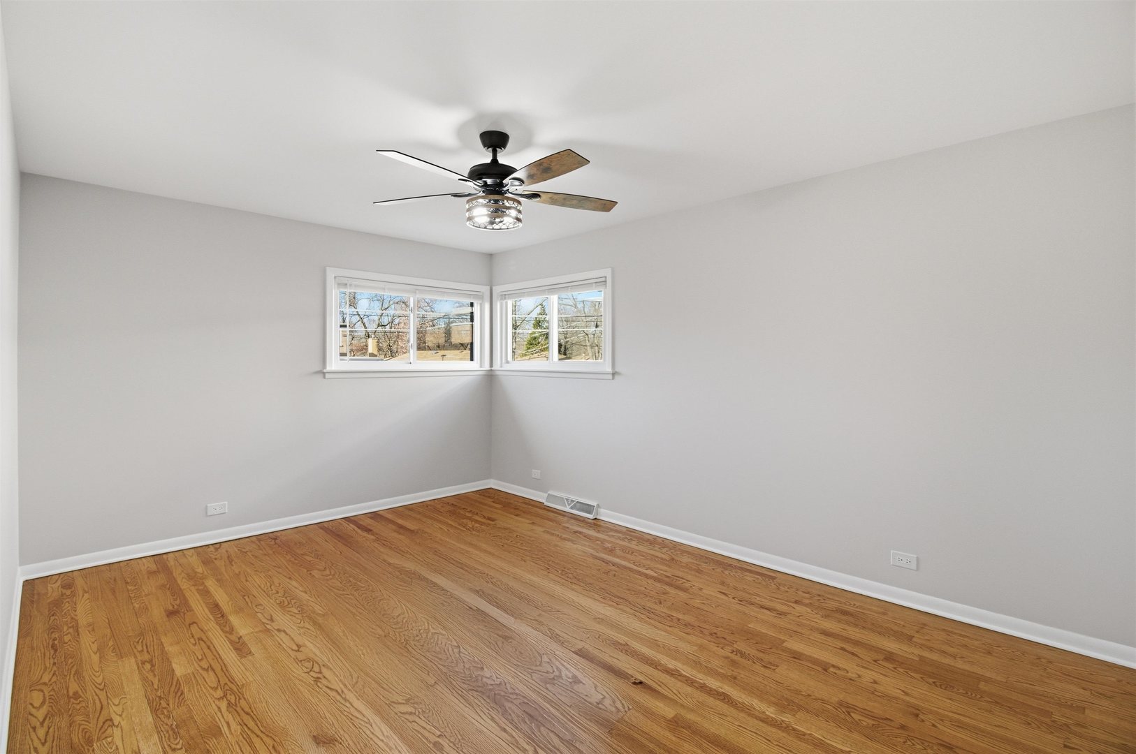 8444 Drake Avenue, Skokie, IL 60076