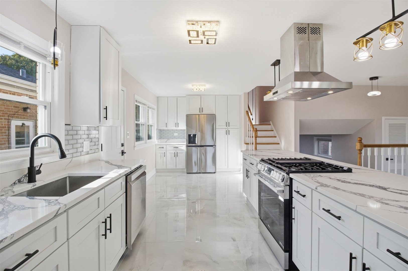 8444 Drake Avenue, Skokie, IL 60076