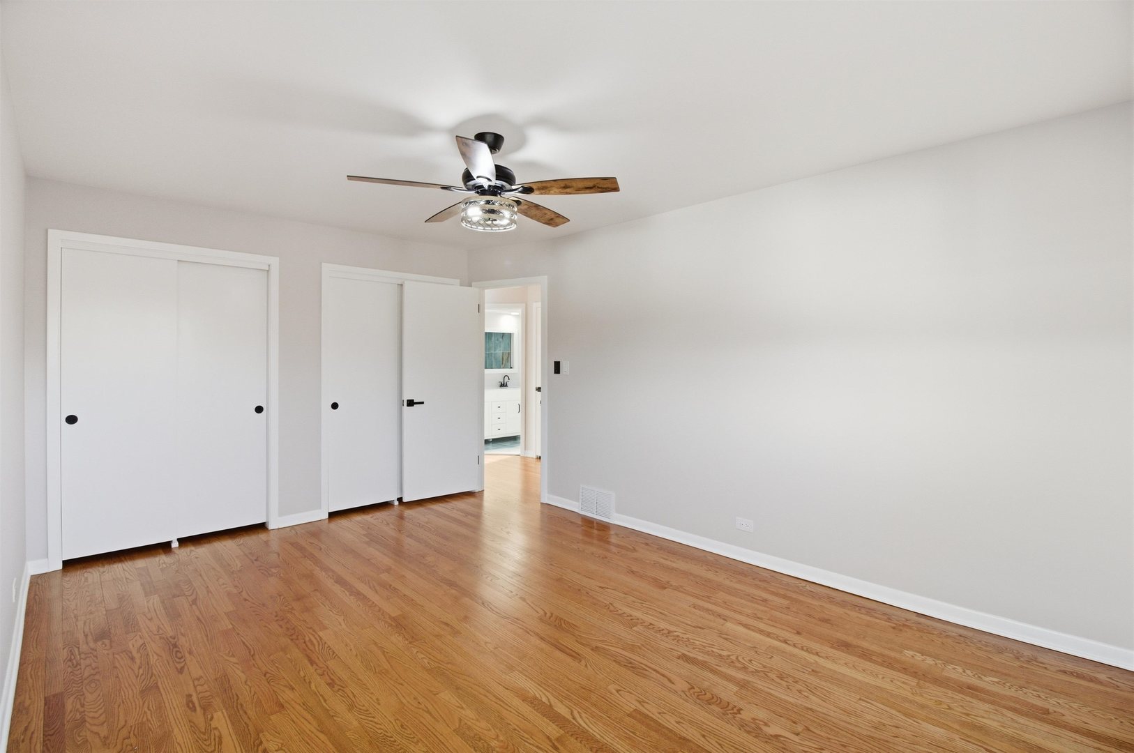 8444 Drake Avenue, Skokie, IL 60076