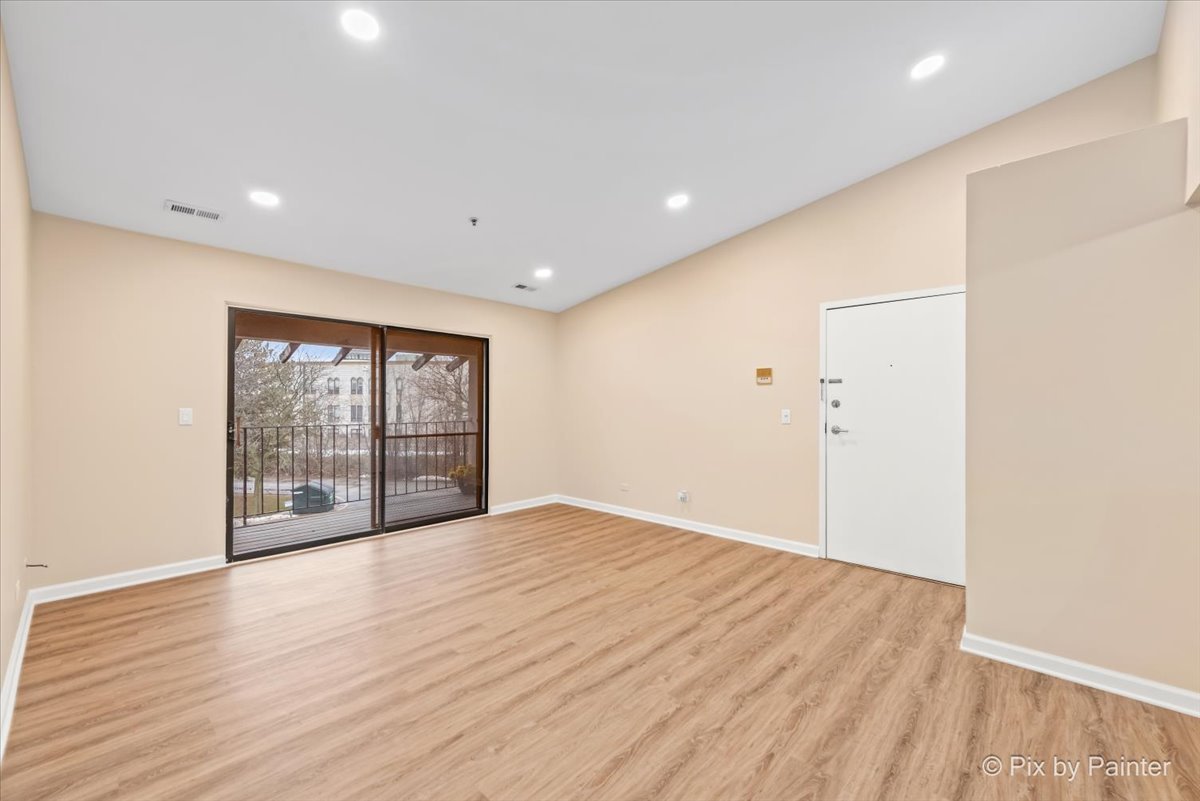 21W581 North Avenue #58, Lombard, IL 60148