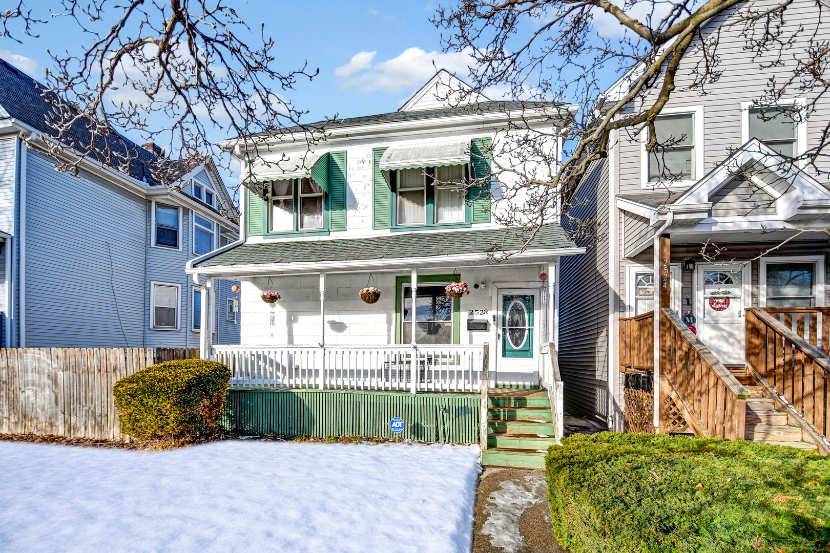 2528 Cochran Street, Blue Island, IL 60406