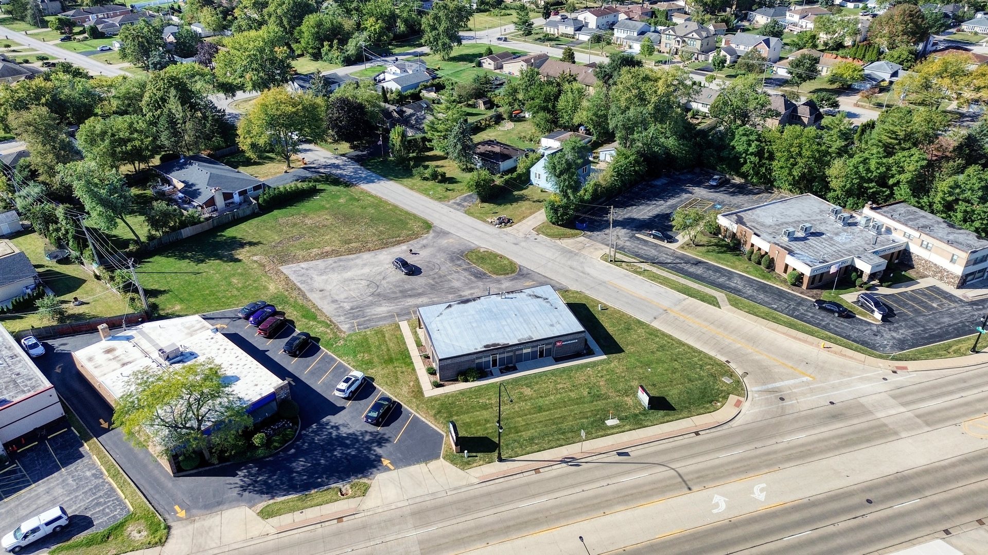 991 W Lake Street, Addison, IL 60101