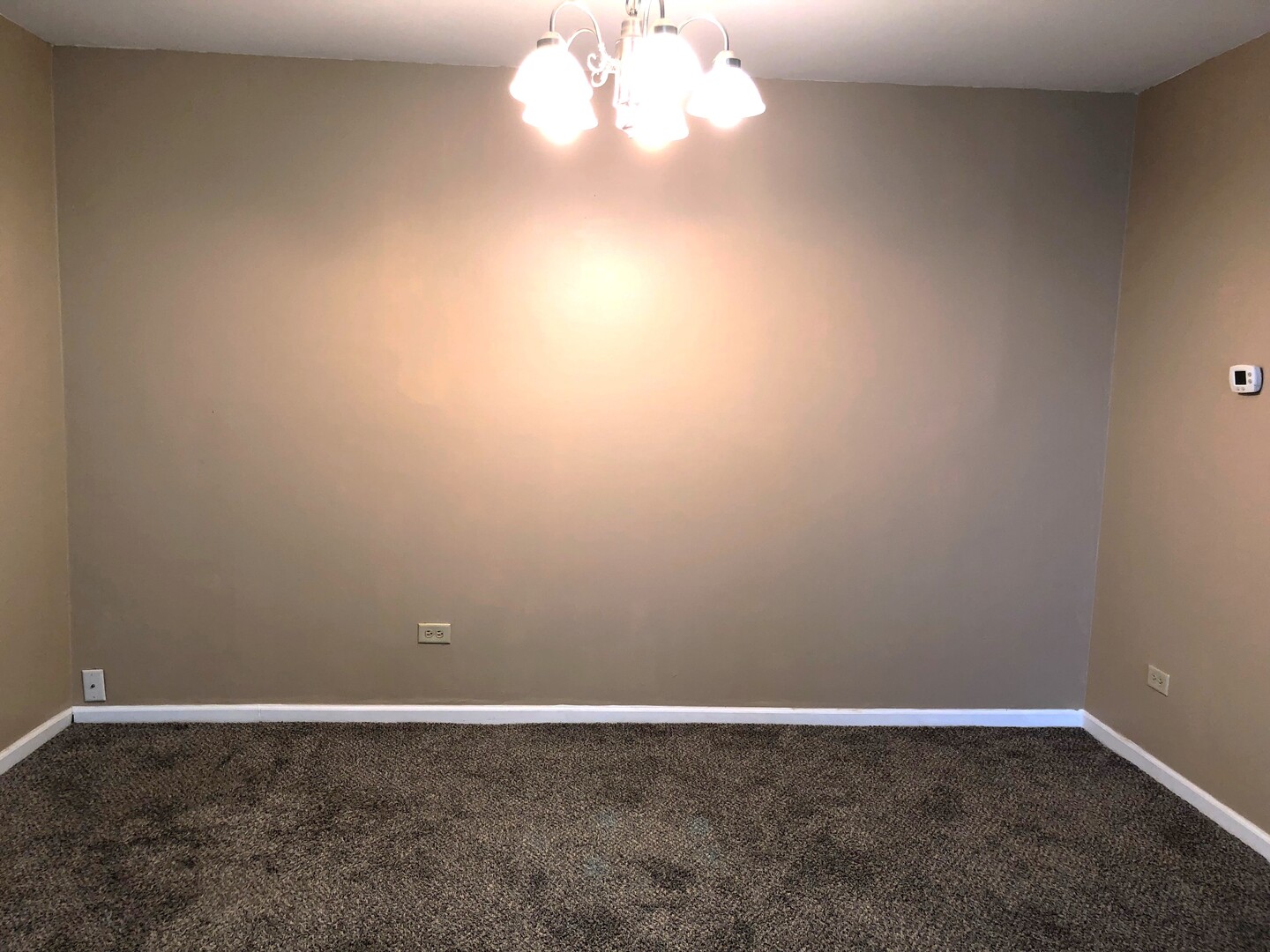 1331 S Finley Road #208, Lombard, IL 60148