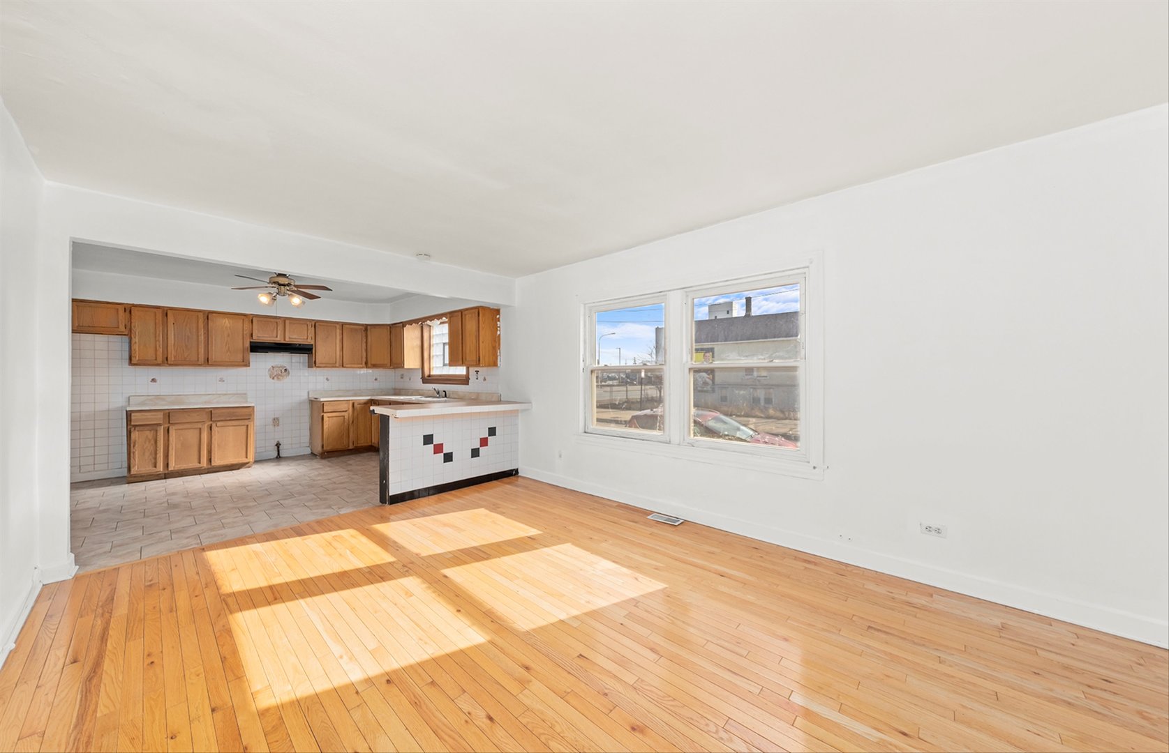 3556 S Ashland Avenue, Chicago, IL 60609