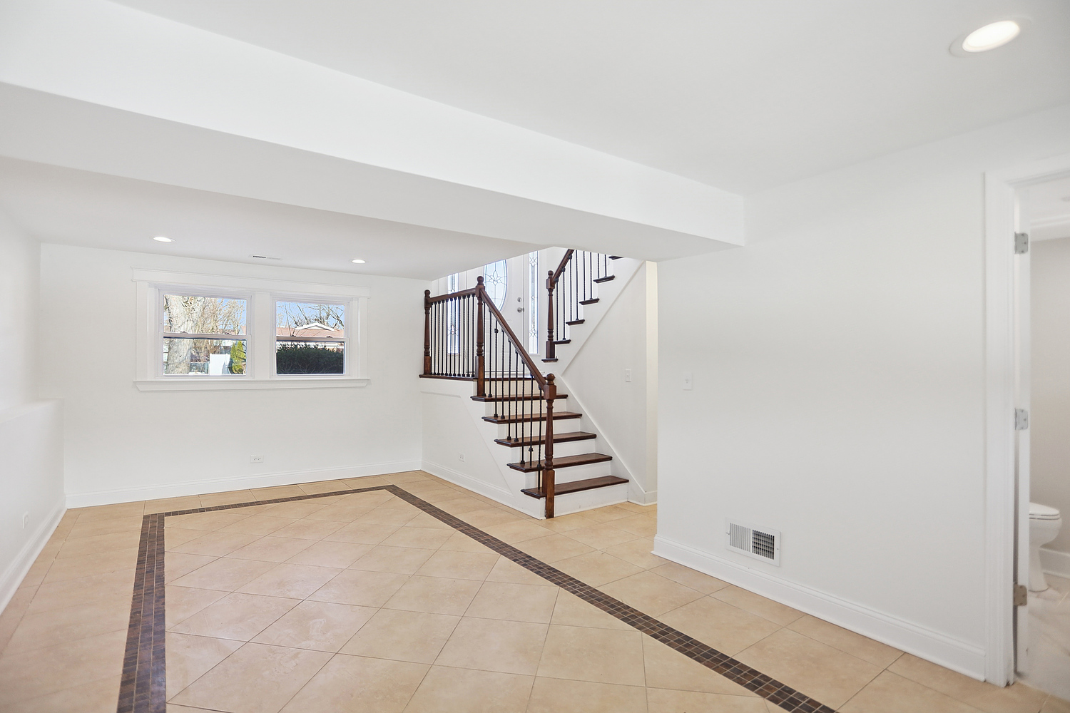 5747 Allemong Drive, Matteson, IL 60443