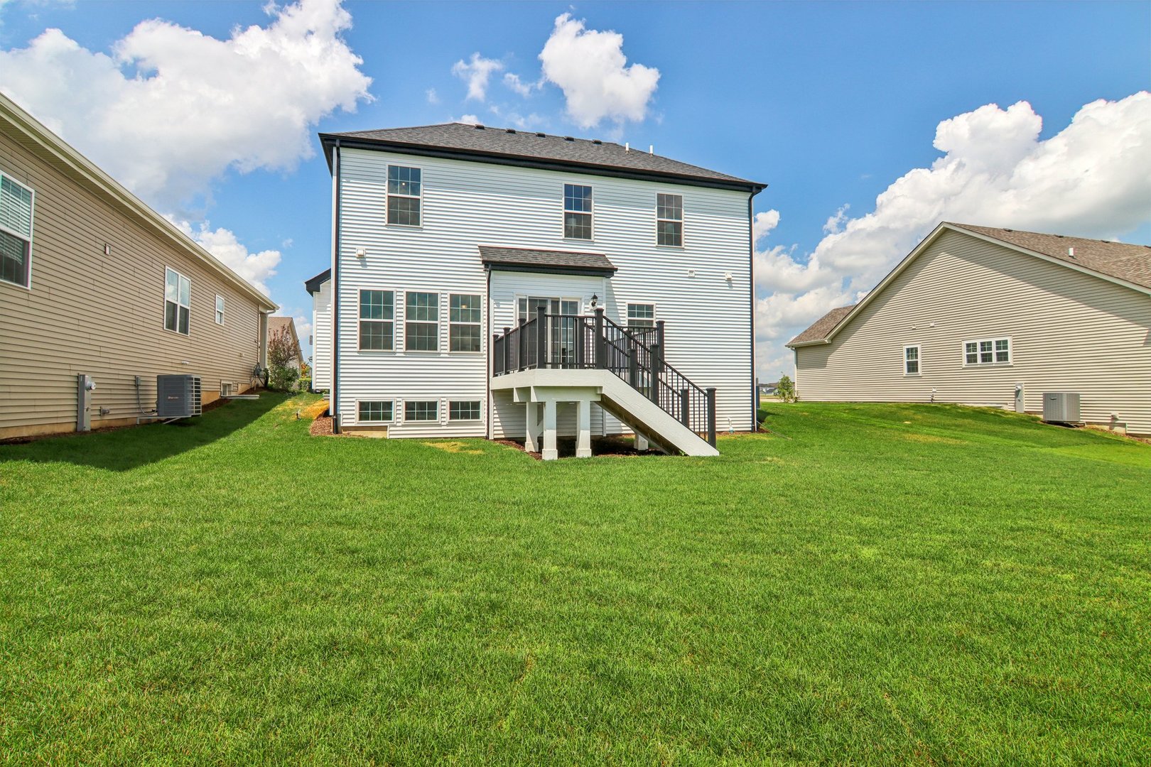 607 Virginia Street, Elburn, IL 60119