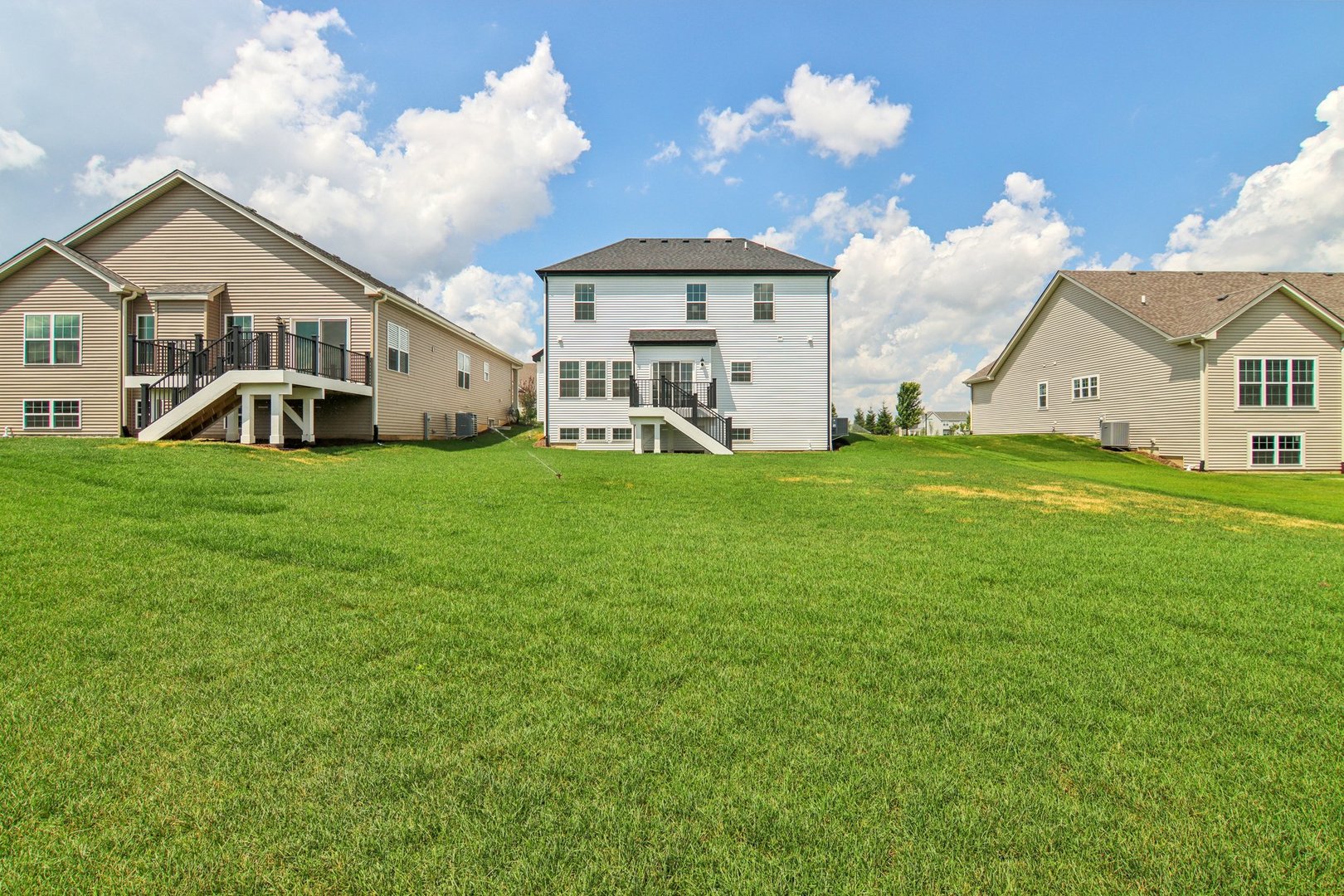 607 Virginia Street, Elburn, IL 60119