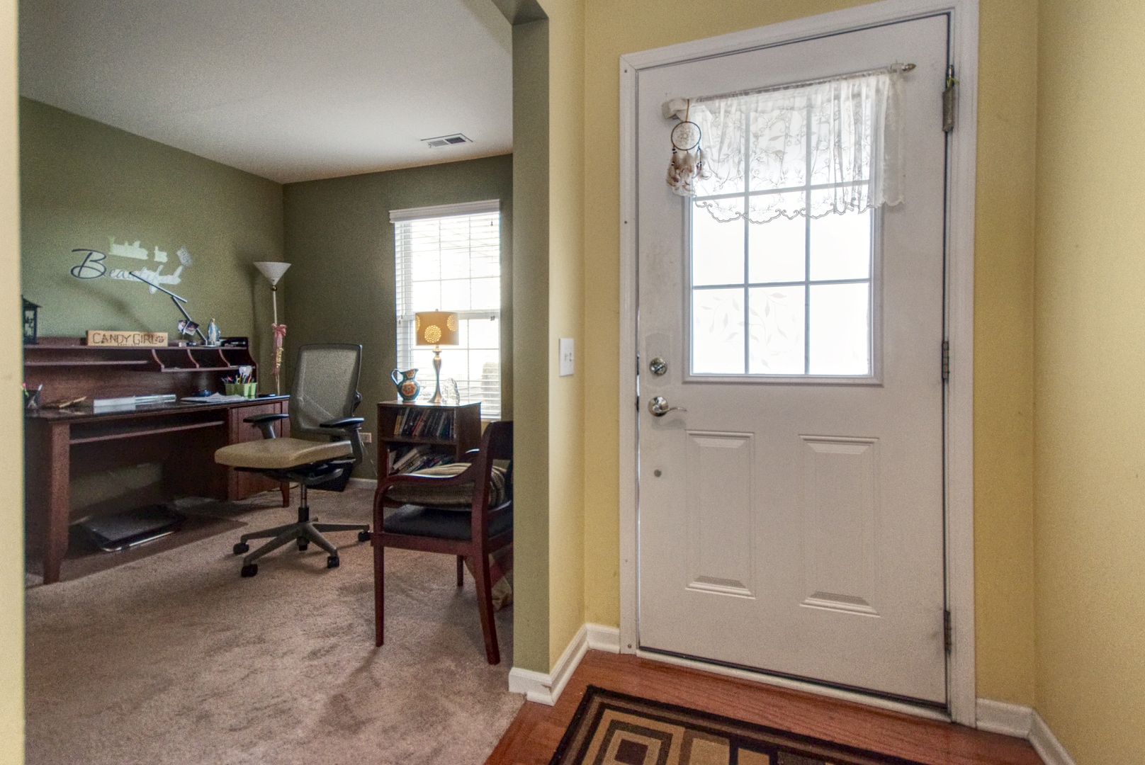 713 Prairie Drive, Shorewood, IL 60404