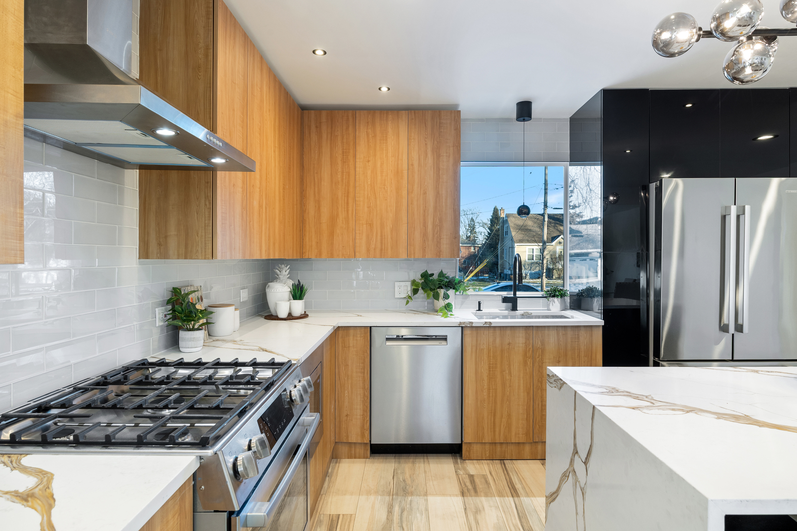 1809 Jefferson Avenue, Glenview, IL 60025